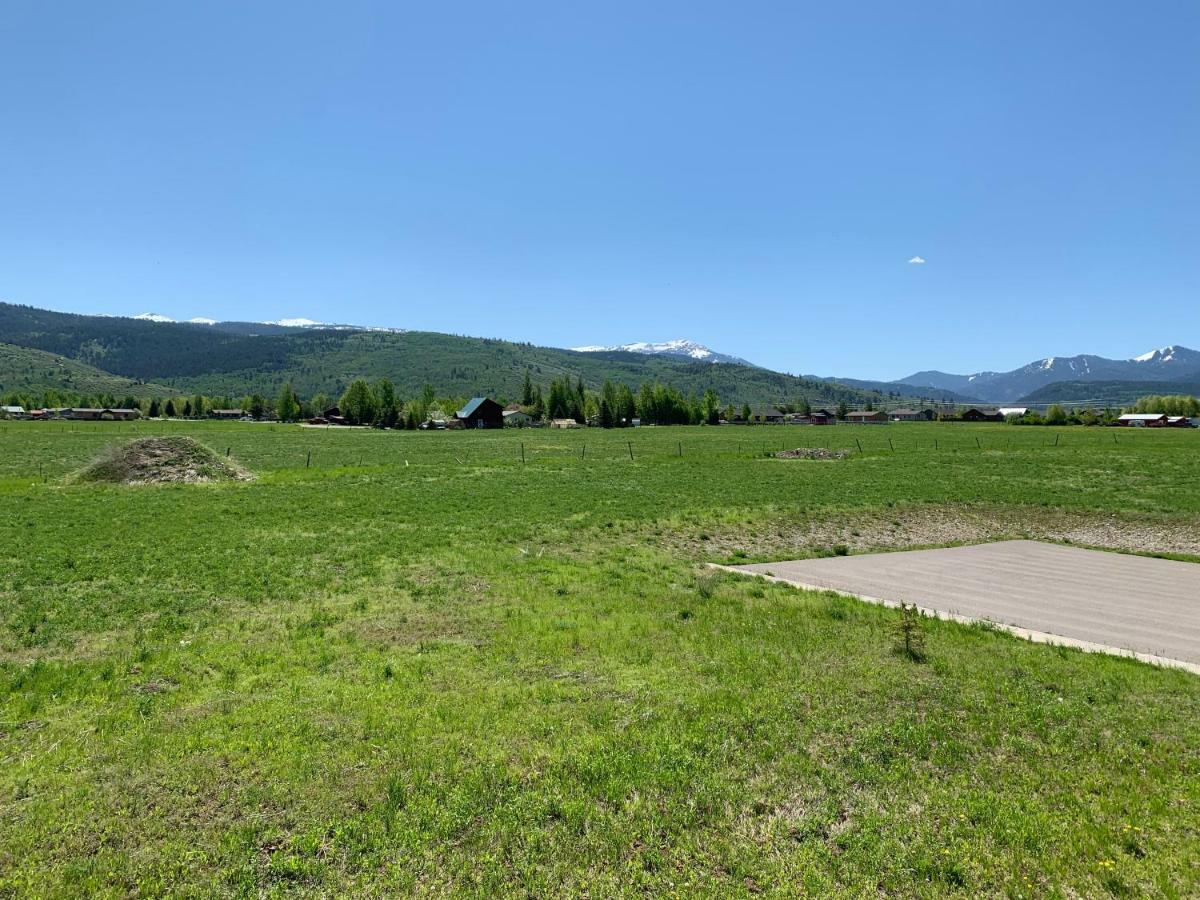 ויקטור Teton Valley Motel מראה חיצוני תמונה